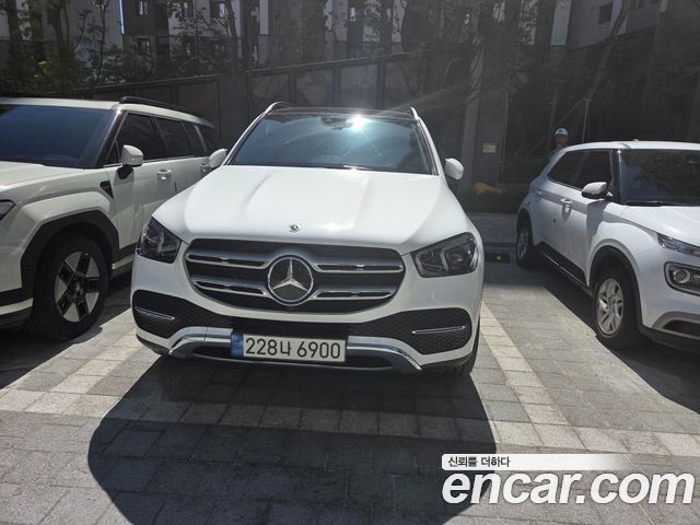 Mercedes-Benz GLE-Class W167