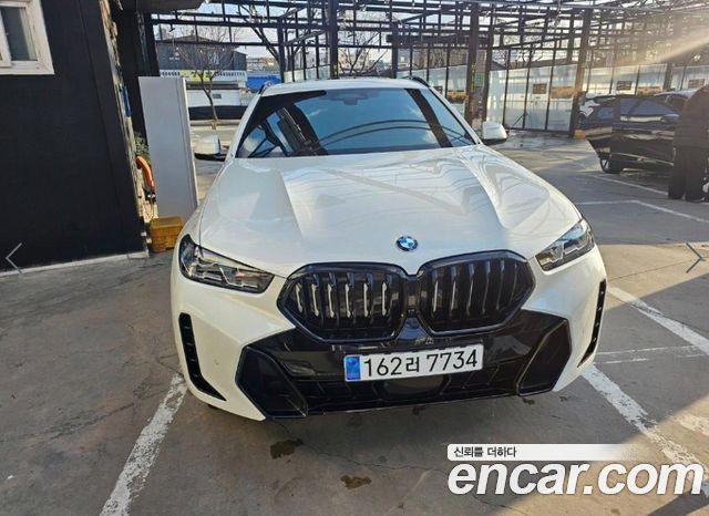BMW X6 (G06)
