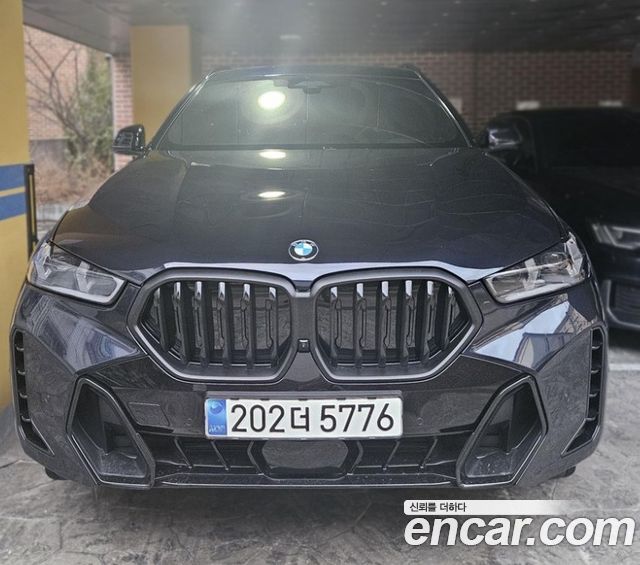 BMW X6 (G06)