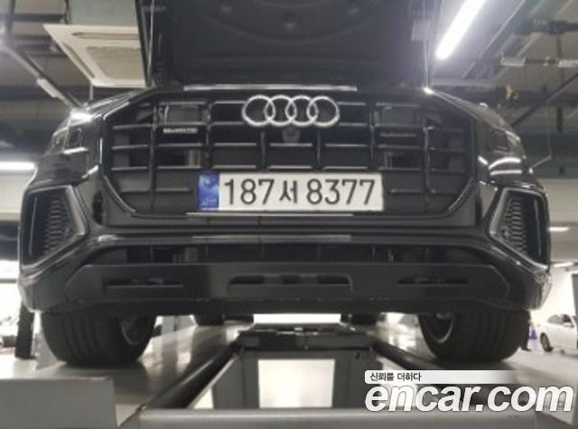 Audi Q8 (4M)