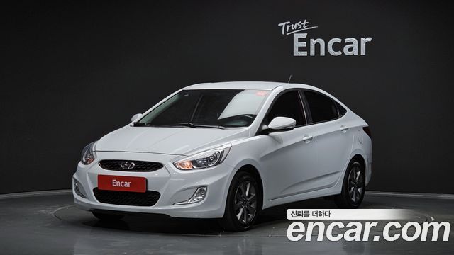 Hyundai Accent (new)