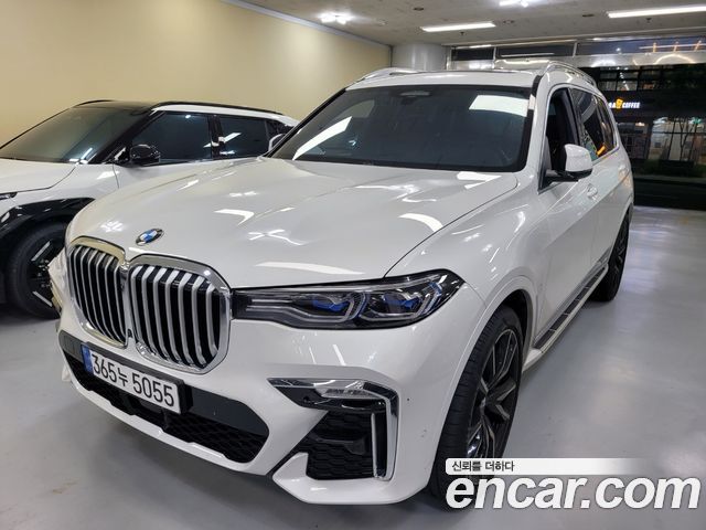 BMW X7 (G07)