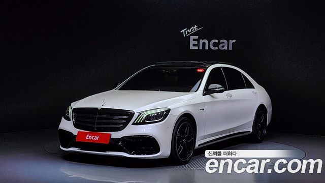 Mercedes-Benz S-Class W222