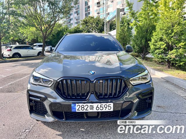 BMW X6 (G06)