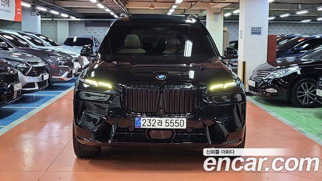 BMW X7 (G07)