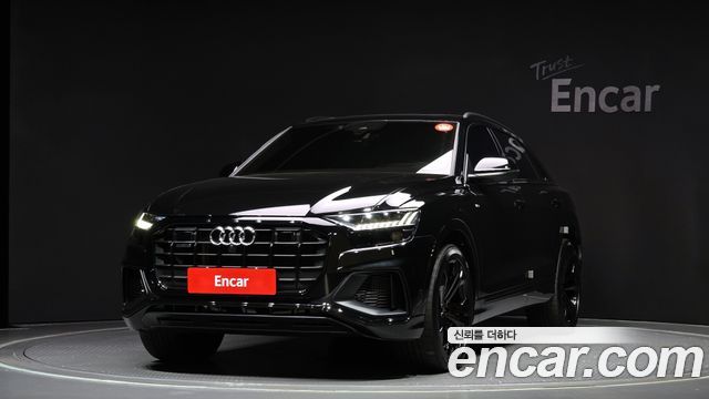 Audi Q8 (4M)
