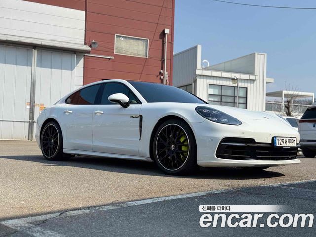 Porsche Panamera (971)