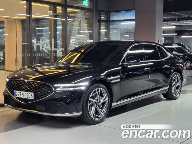Genesis G90 (RS4)