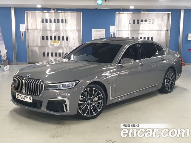 BMW 7 Series (G11)