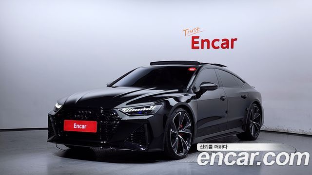 Audi RS7 (4K)