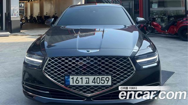 Genesis G90