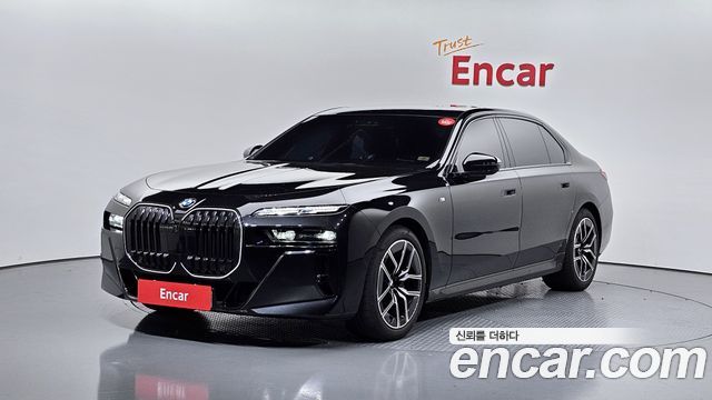 BMW 7 Series (G70)