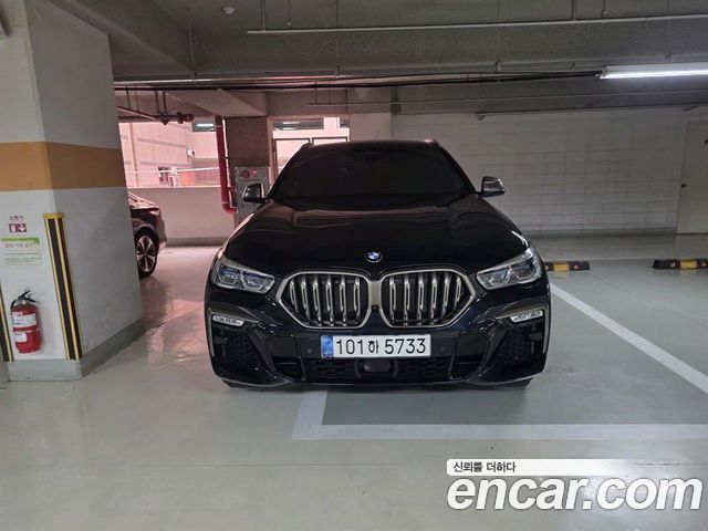 BMW X6 (G06)