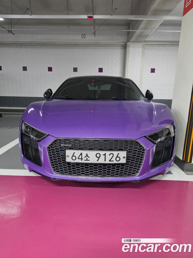 Audi R8 (4S)