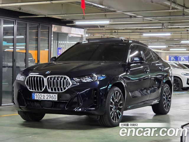 BMW X6 (G06)
