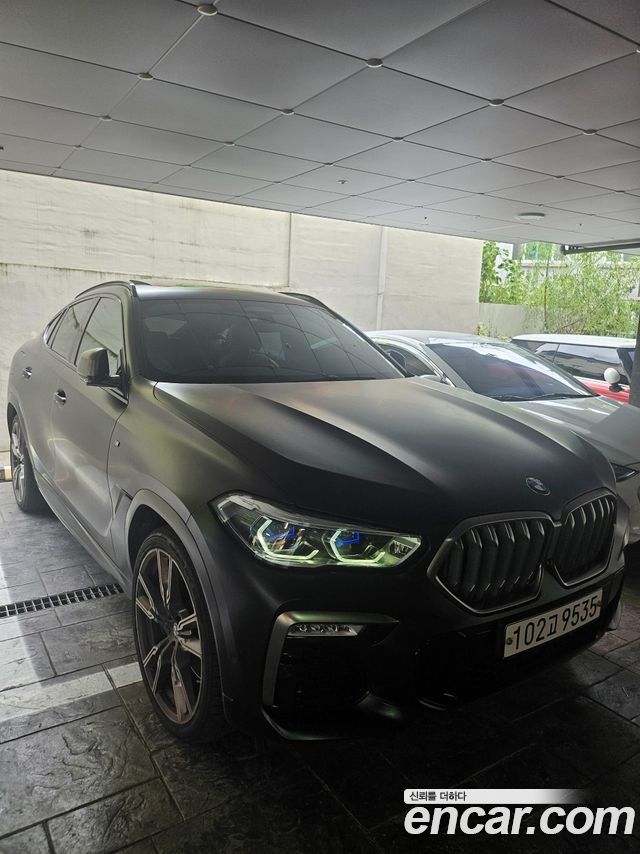 BMW X6 (G06)