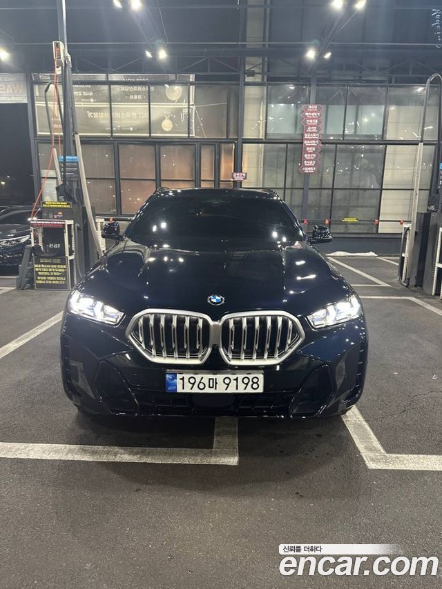 BMW X6 (G06)
