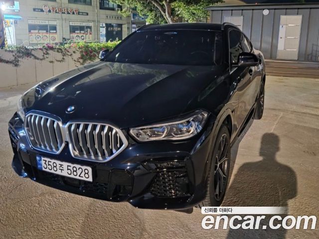 BMW X6 (G06)