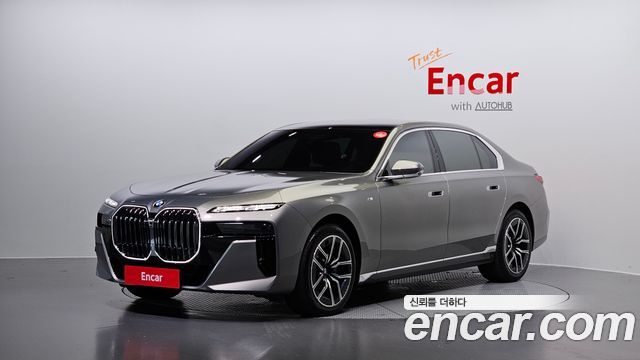 BMW 7 Series (G70)