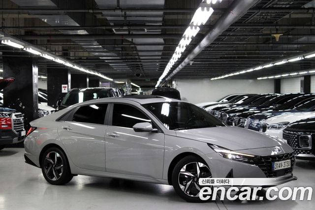 Hyundai The New Avante Hybrid (CN7)