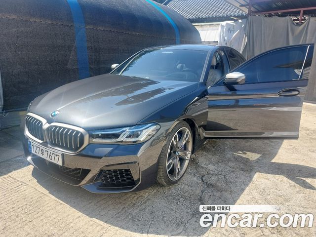 BMW 5 Series (G30)
