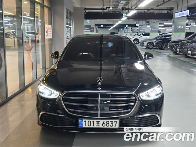 Mercedes-Benz S-Class W223