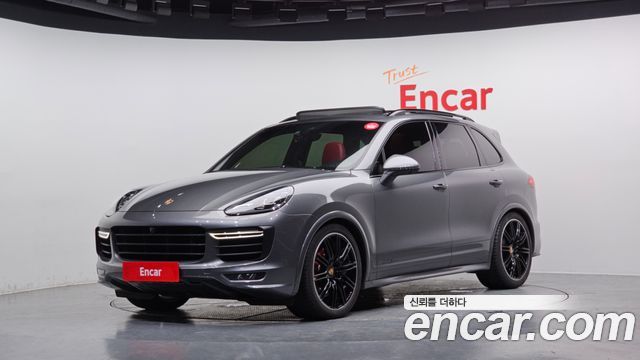 Porsche New Cayenne