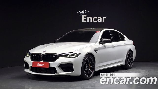 BMW M5 (F90)