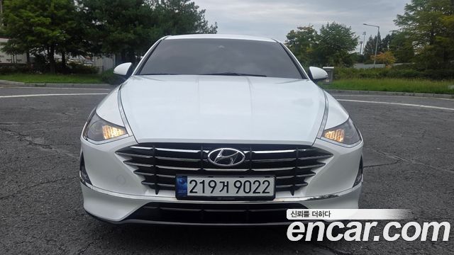 Hyundai Sonata (DN8)