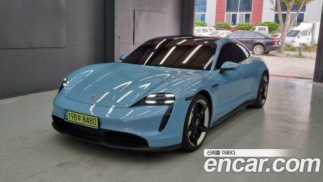 Porsche Taycan