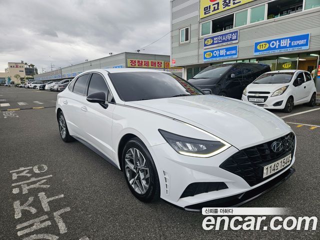 Hyundai Sonata (DN8)