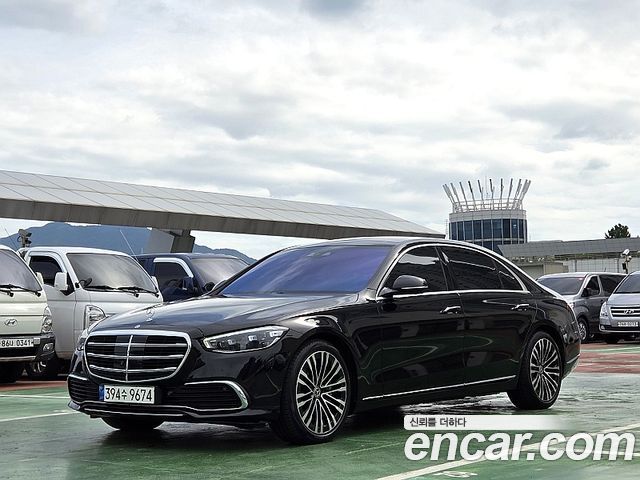 Mercedes-Benz S-Class W223
