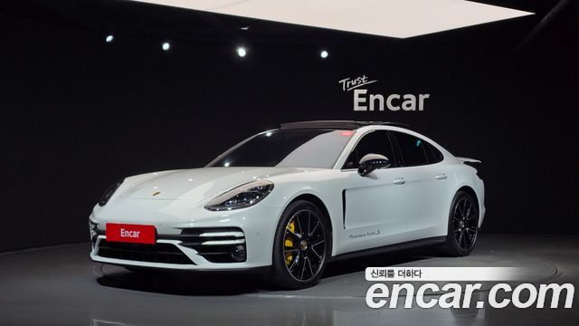 Porsche Panamera (971)