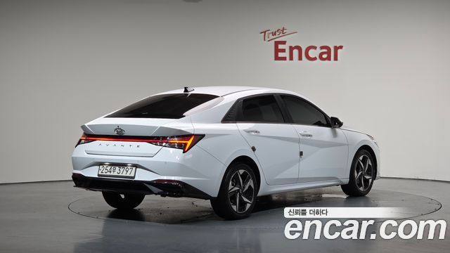 Hyundai Avante (CN7)