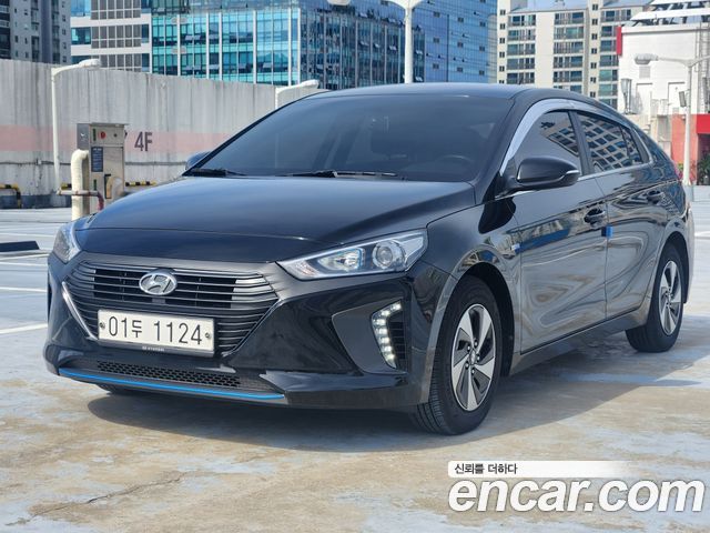 Hyundai Ioniq Hybrid