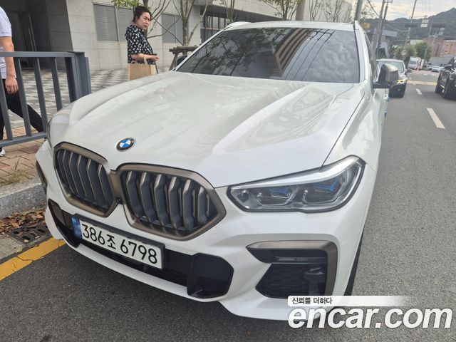 BMW X6 (G06)