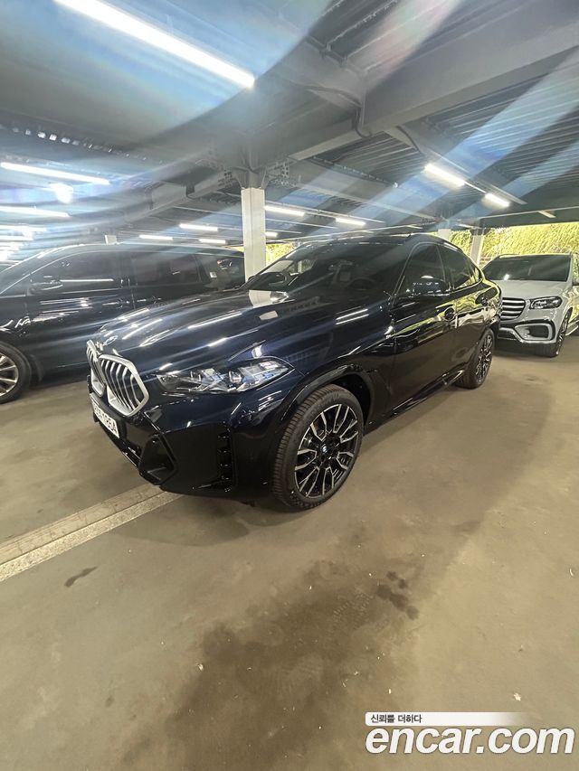 BMW X6 (G06)