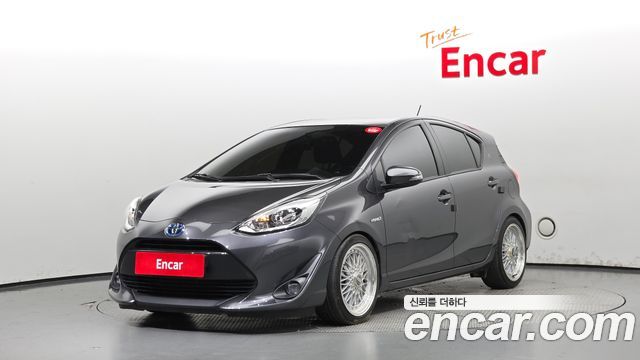 Toyota Prius C