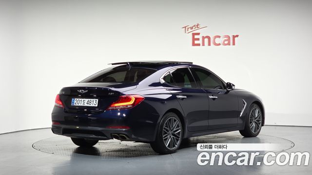Genesis G70
