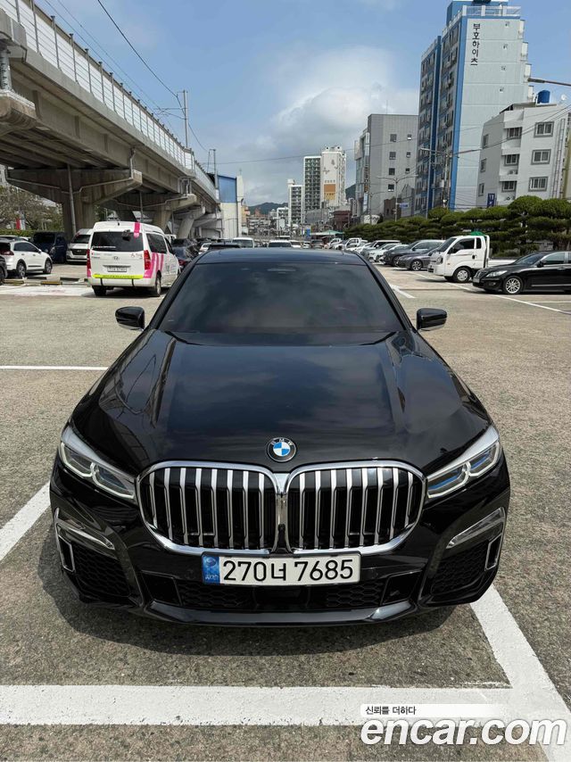 BMW 7 Series (G11)