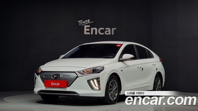 Hyundai The new IONIQ Electric