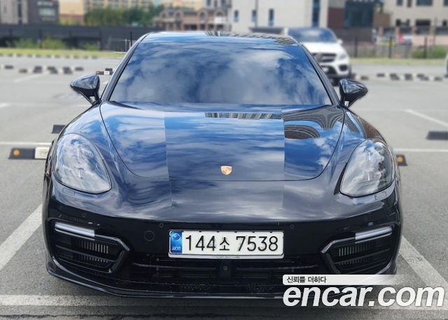 Porsche Panamera (971)