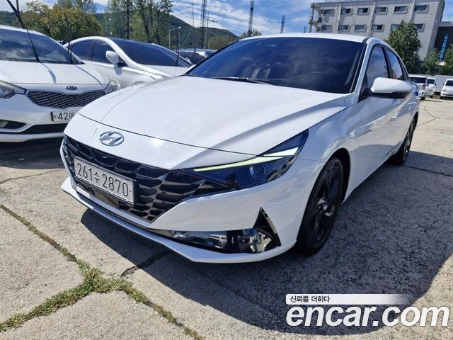 Hyundai Avante Hybrid (CN7)