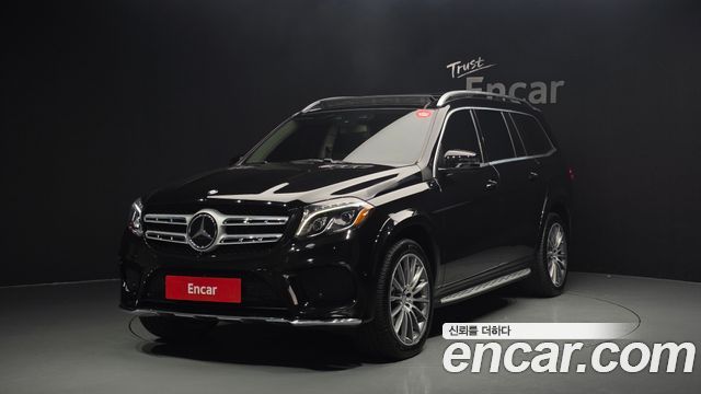 Mercedes-Benz GLS-Class X166