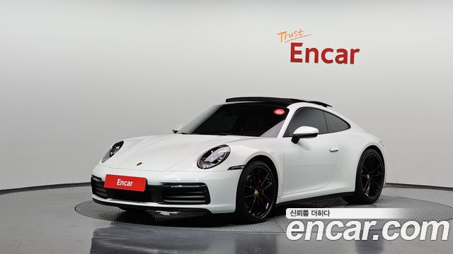 Porsche 911 (992)