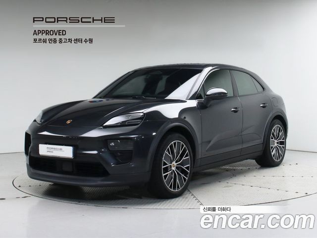 Porsche 마칸 EV