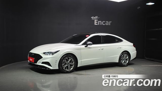 Hyundai Sonata (DN8)