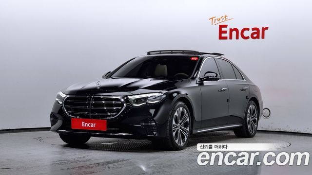 Mercedes-Benz E-Class W214