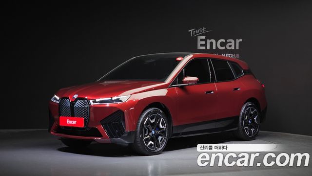 BMW iX