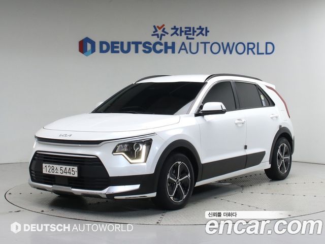 Kia The all new Niro